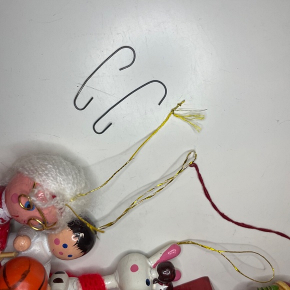 Vintage Christmas ornaments wooden block peg Mrs claus basketball monkey skater - Picture 5 of 8